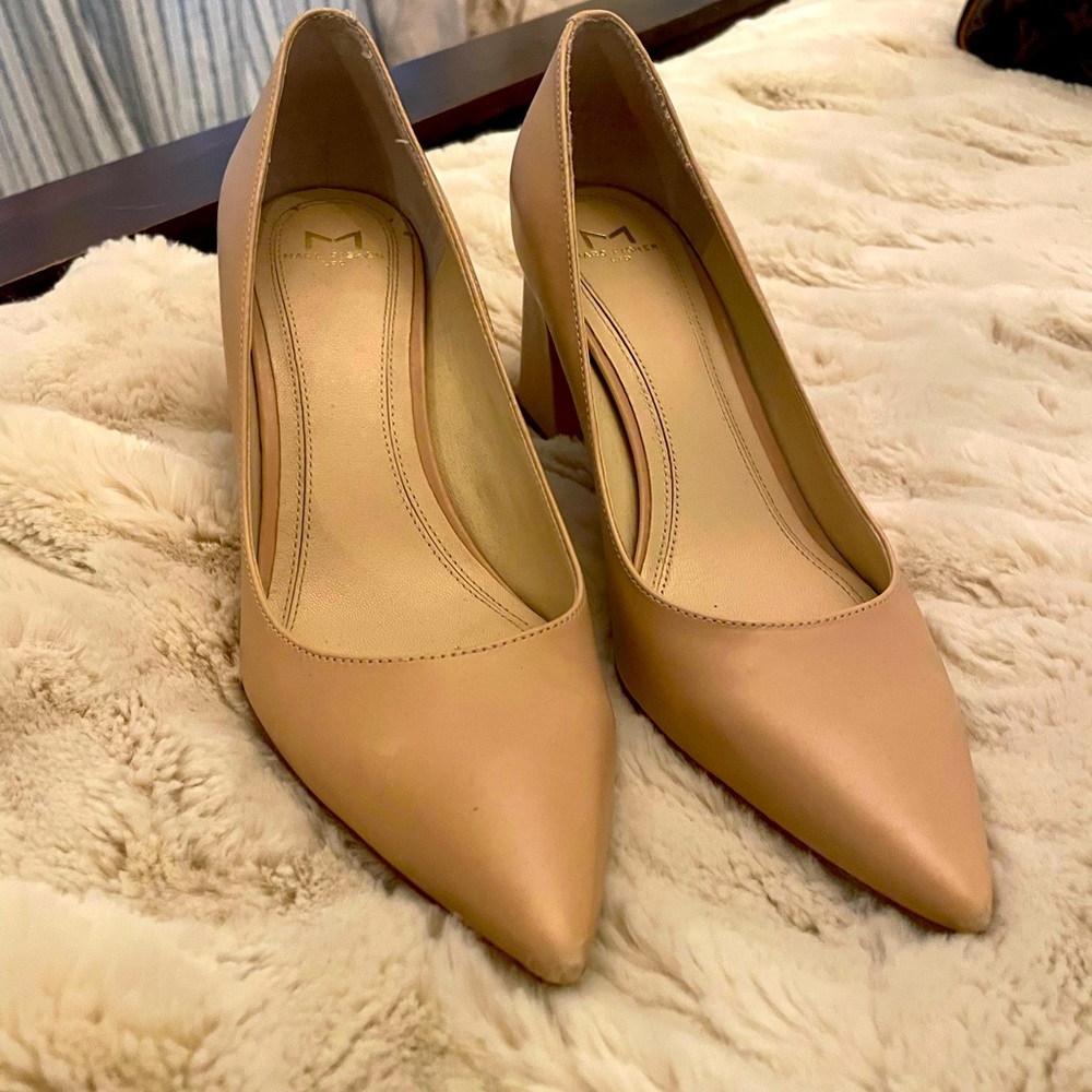 Marc Fisher nude block heels 6.5